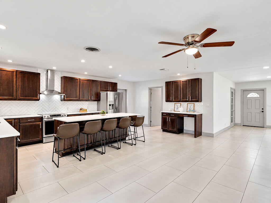 72 W PALM #Unit 0, Margate FL 33063