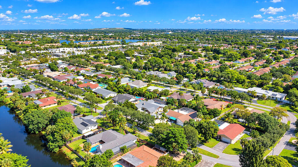 72 W PALM #Unit 0, Margate FL 33063