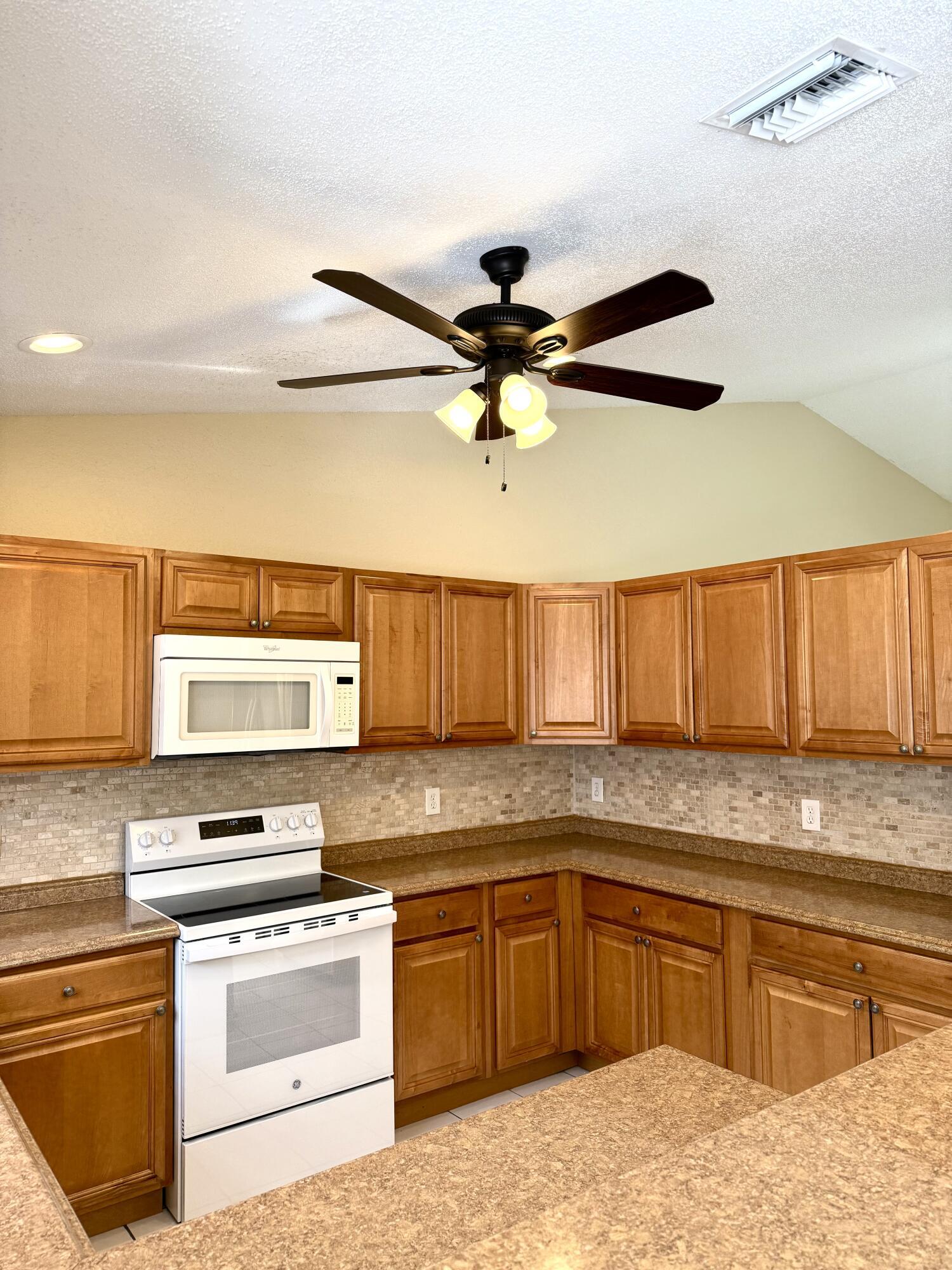 18292 Clear Brook, Boca Raton FL 33498