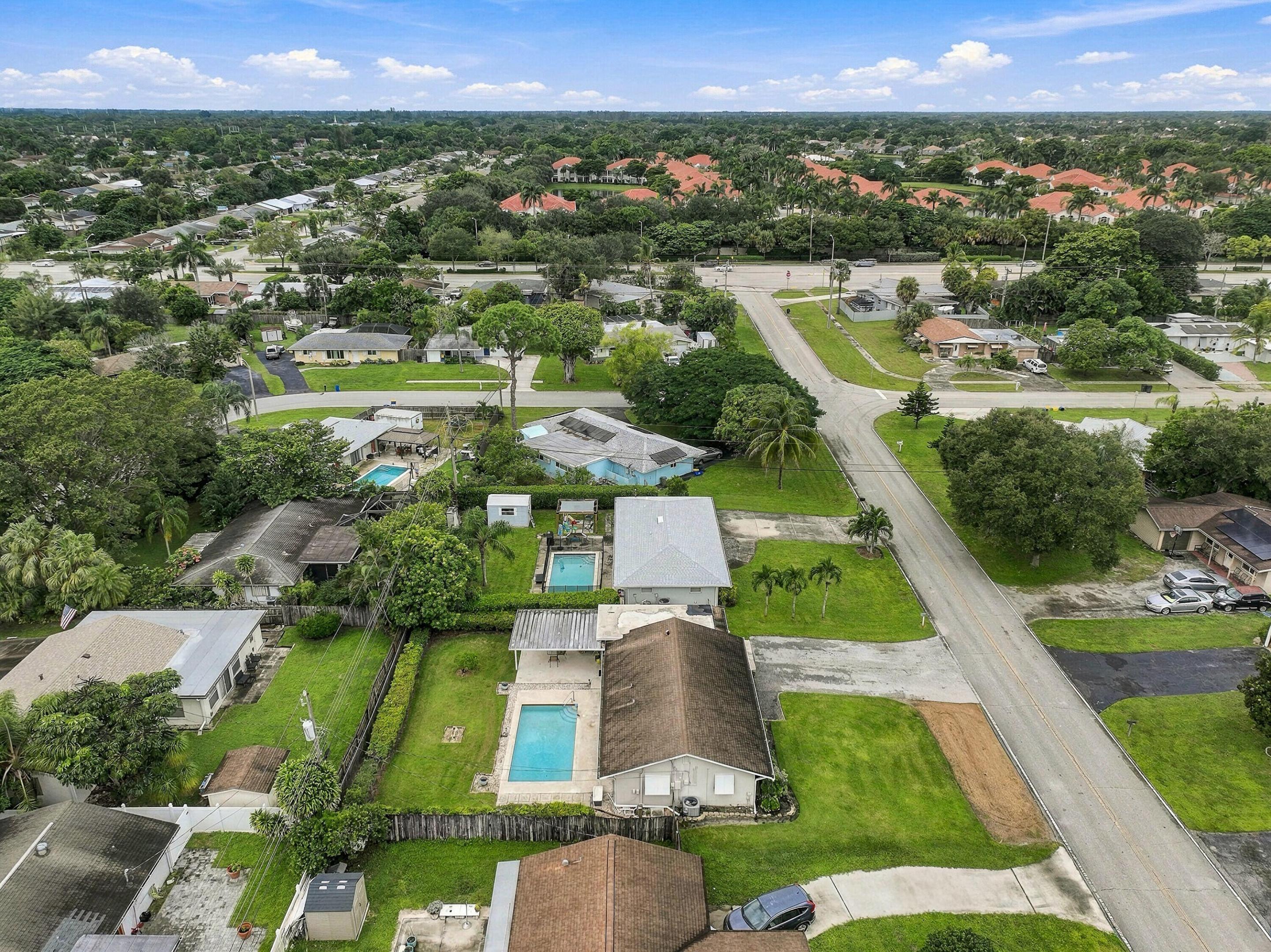 4400 Crestdale, Palm Beach Gardens FL 33410