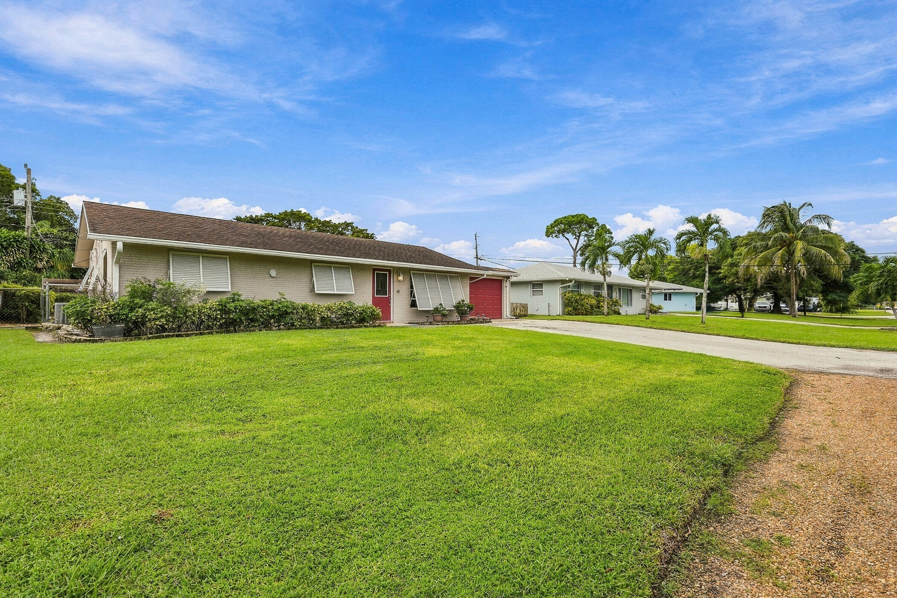 4400 Crestdale, Palm Beach Gardens FL 33410