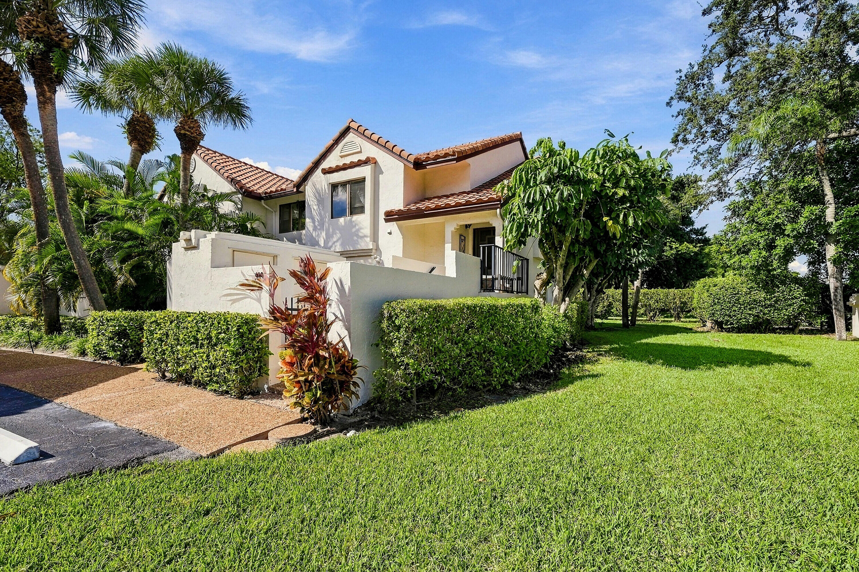 7858 GRANADA #404, Boca Raton FL 33433