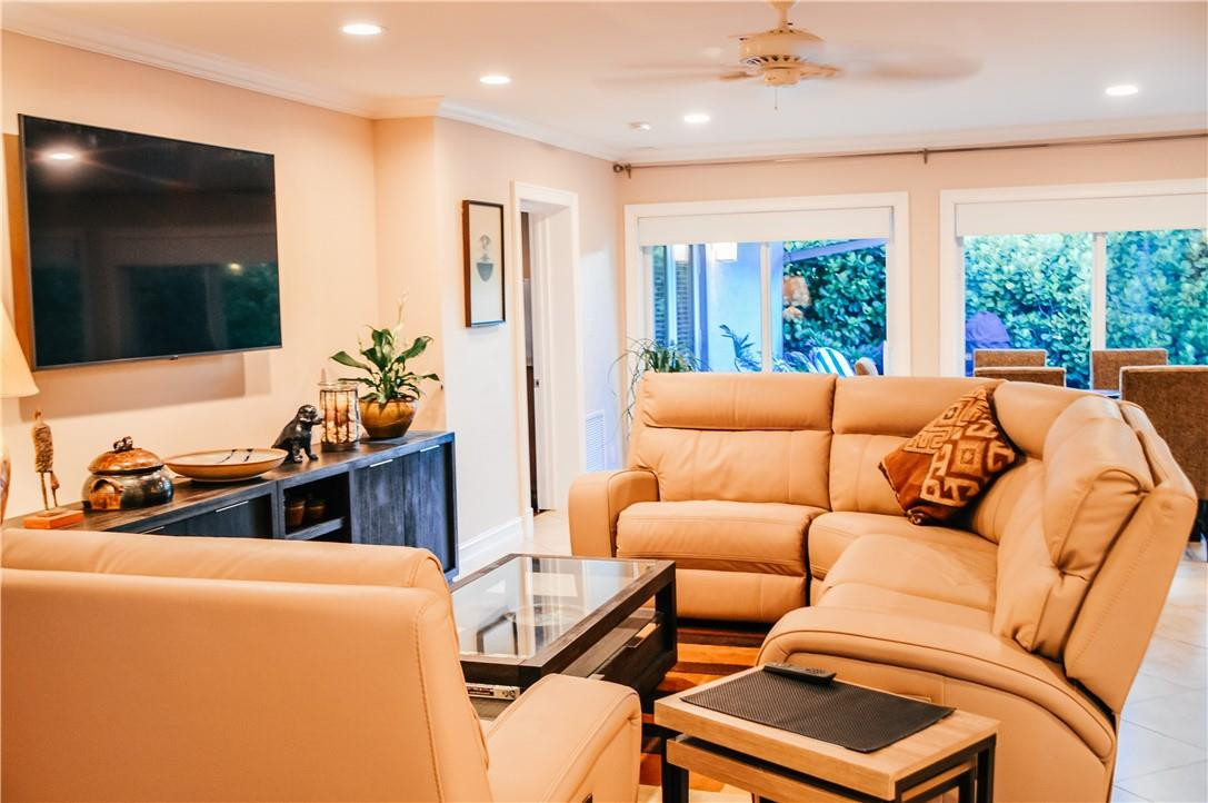 5051 NE 24th, Lighthouse Point FL 33064