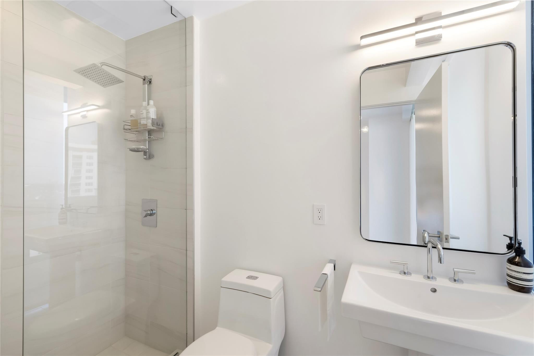 2200 N Ocean #S903, Fort Lauderdale FL 33305