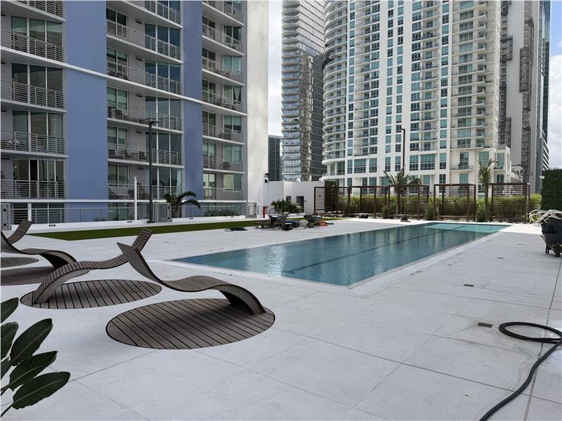 335 S Biscayne #4004, Miami FL 33131