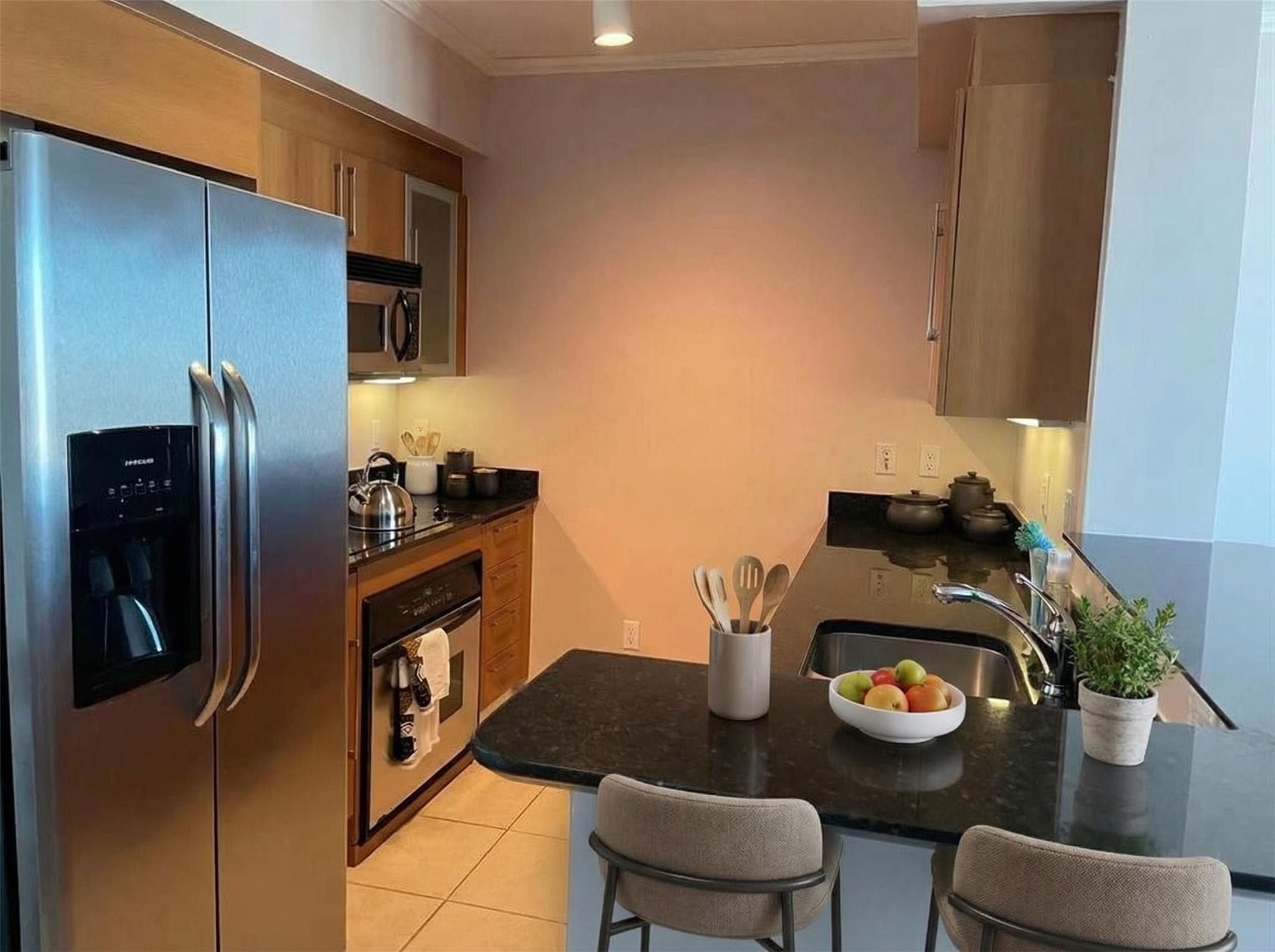 335 S Biscayne #4004, Miami FL 33131