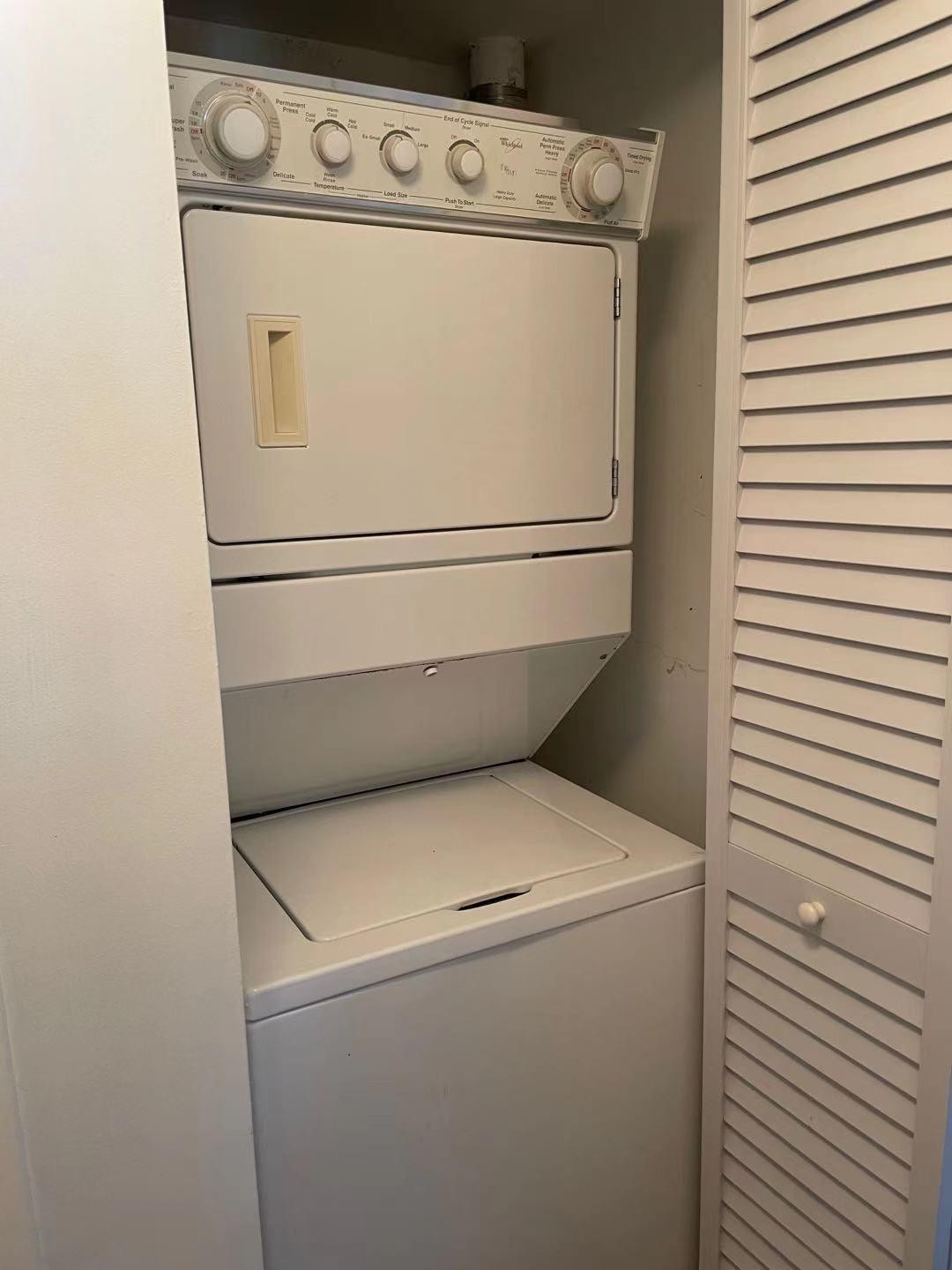 335 S Biscayne #4004, Miami FL 33131