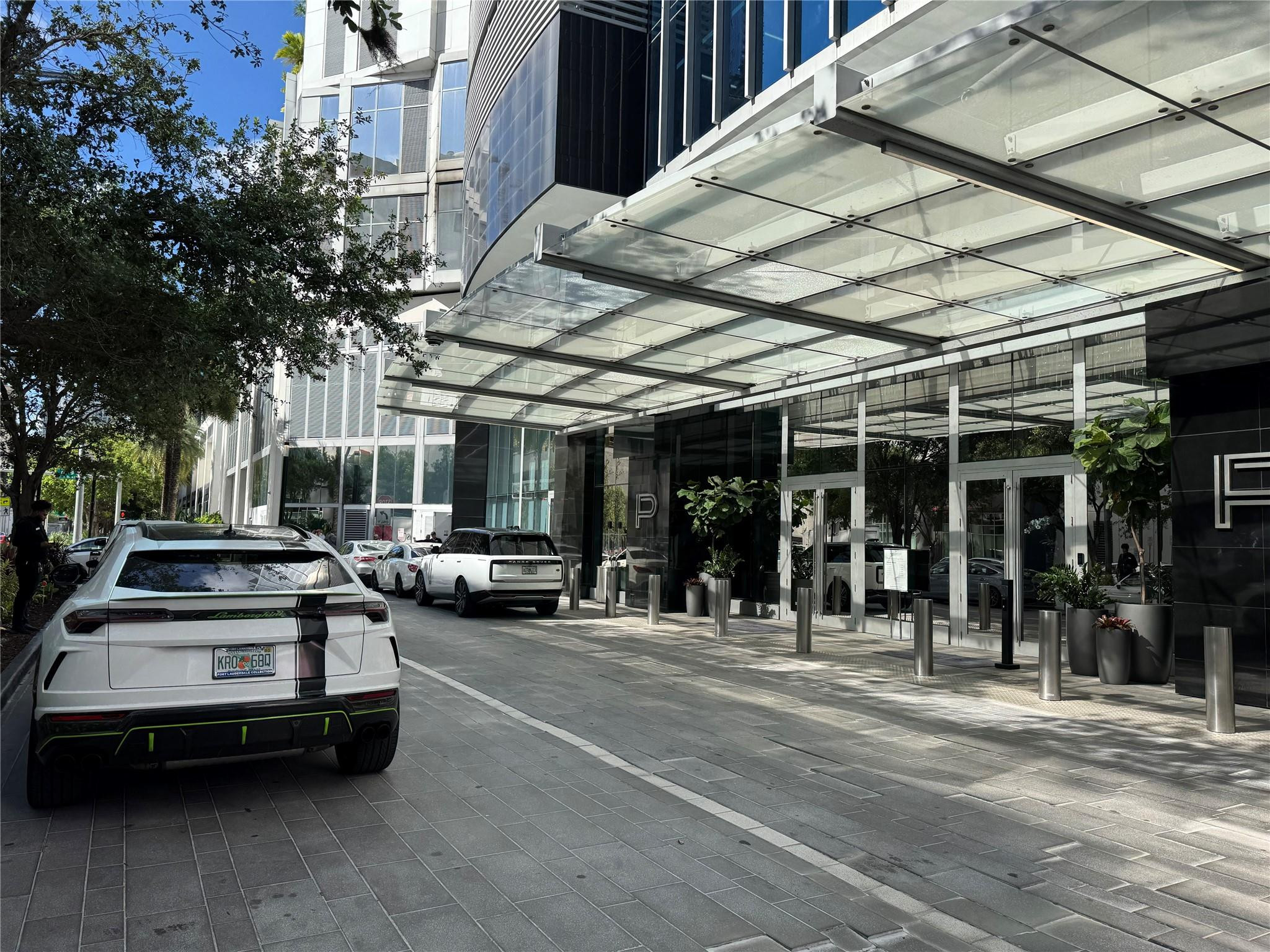 851 NE 1st #2606, Miami FL 33132