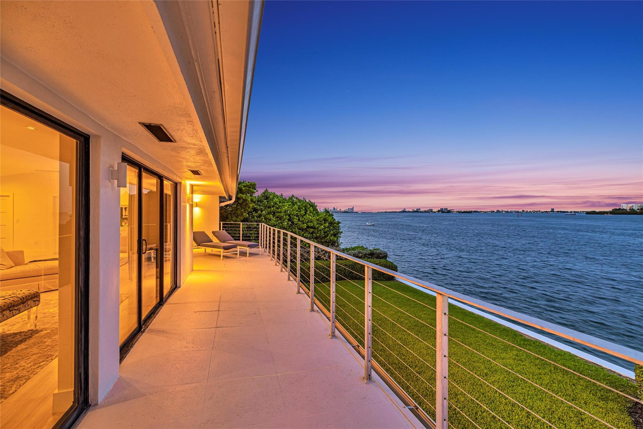 1290 NE 83rd, Miami FL 33138