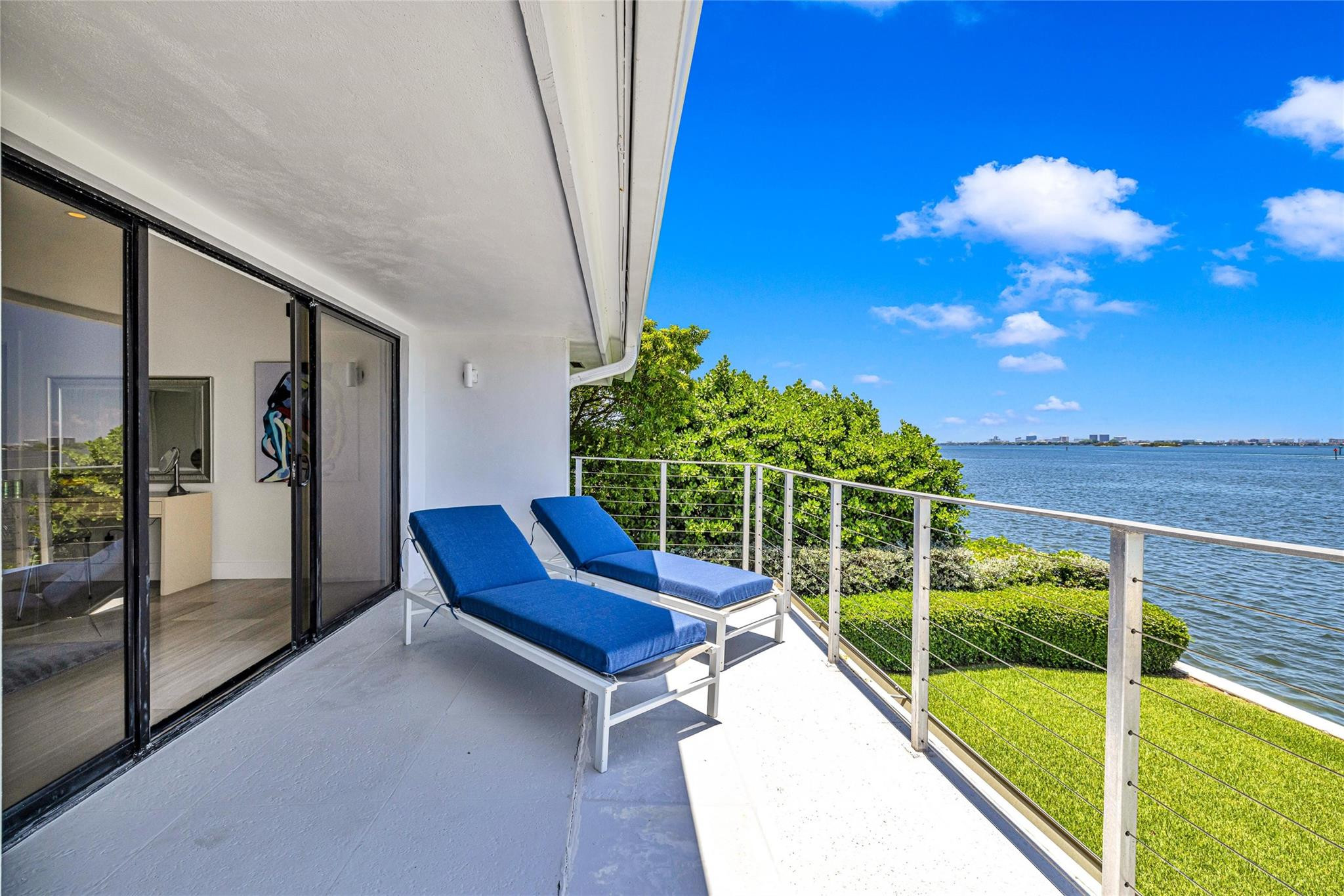 1290 NE 83rd, Miami FL 33138