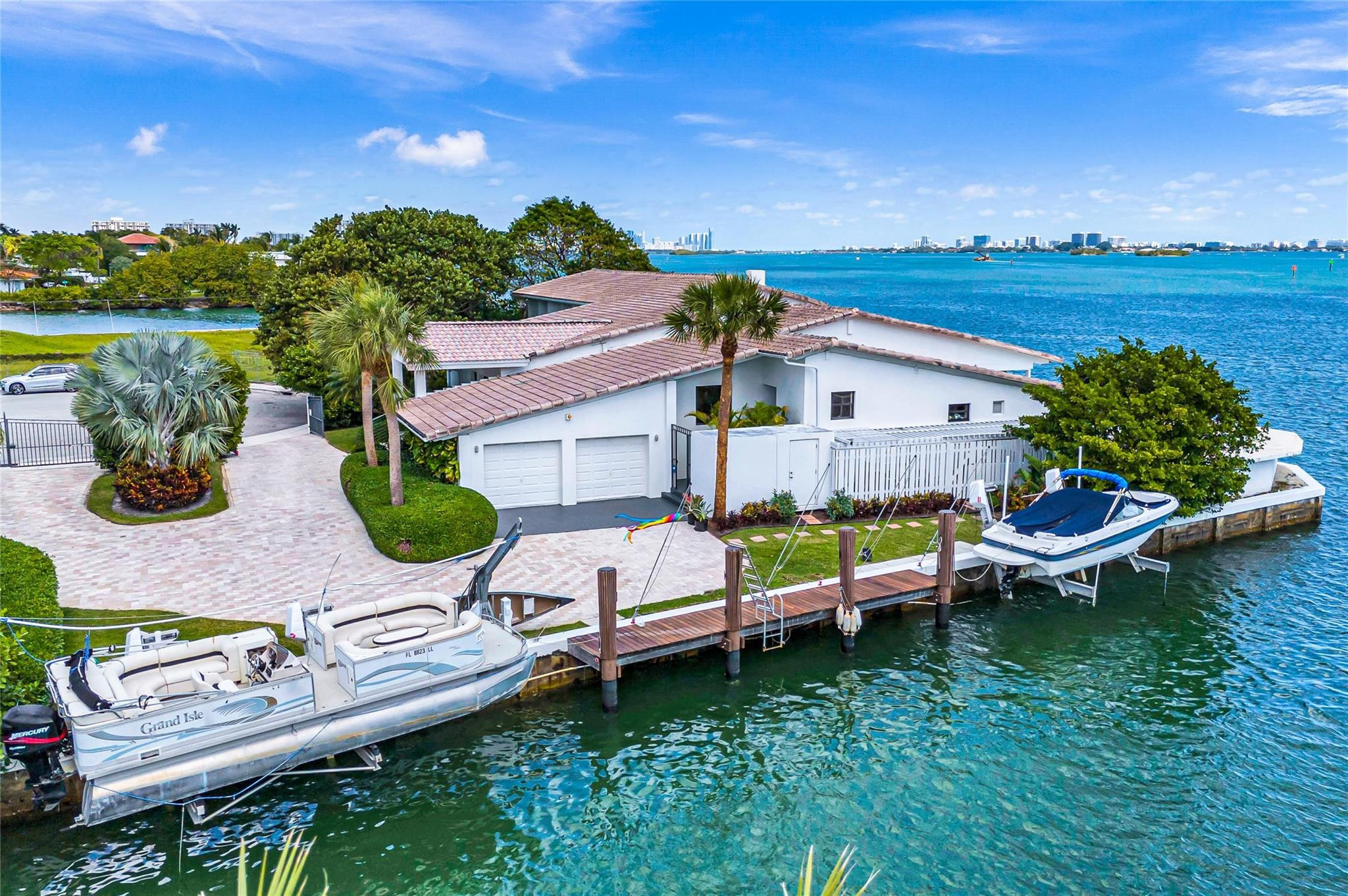 1290 NE 83rd, Miami FL 33138