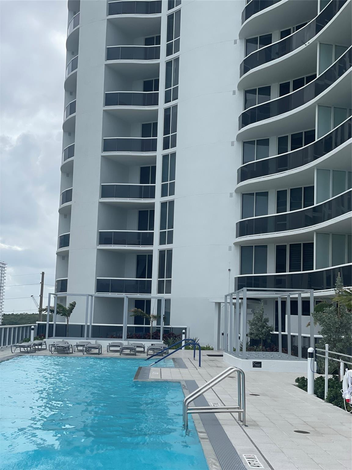 16001 Collins #502, Sunny Isles Beach FL 33160
