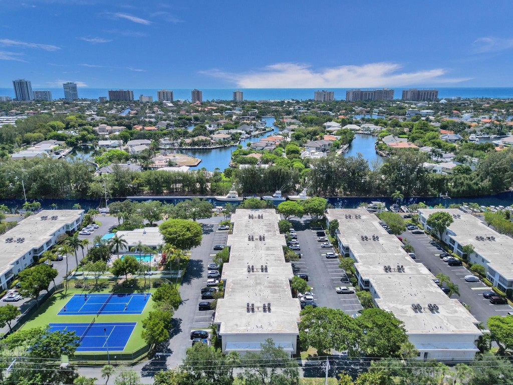 6249 Bay Club #4, Fort Lauderdale FL 33308