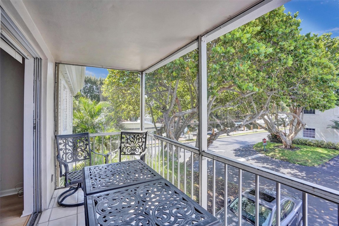 6249 Bay Club #4, Fort Lauderdale FL 33308