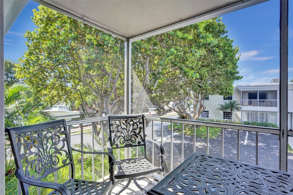 6249 Bay Club #4, Fort Lauderdale FL 33308