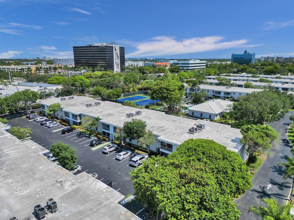 6249 Bay Club #4, Fort Lauderdale FL 33308