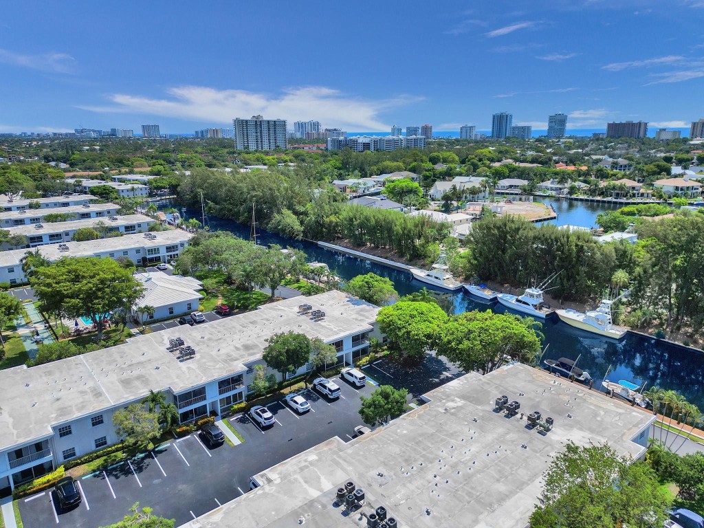 6249 Bay Club #4, Fort Lauderdale FL 33308