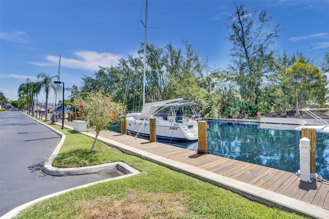 6249 Bay Club #4, Fort Lauderdale FL 33308