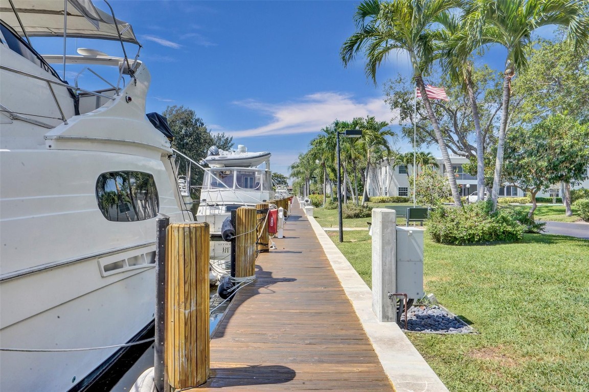 6249 Bay Club #4, Fort Lauderdale FL 33308