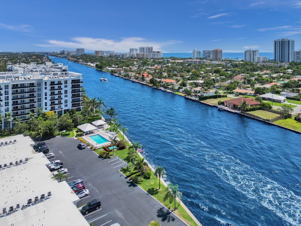 6249 Bay Club #4, Fort Lauderdale FL 33308