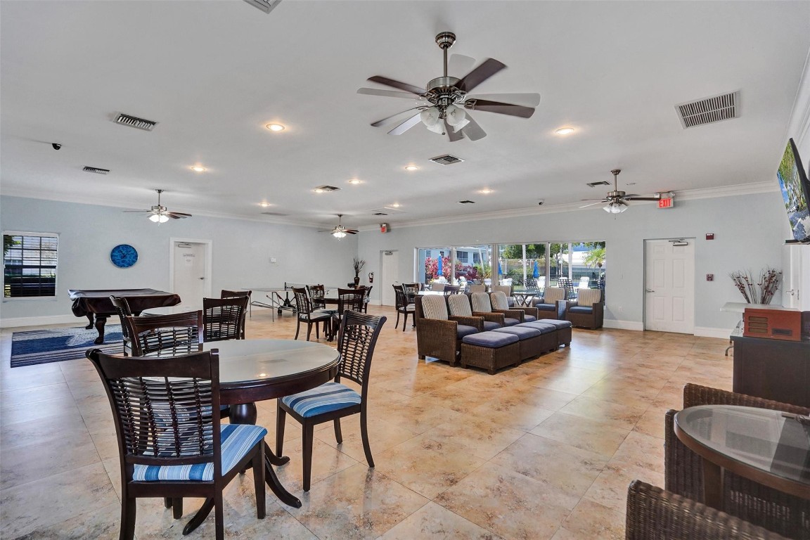 6249 Bay Club #4, Fort Lauderdale FL 33308