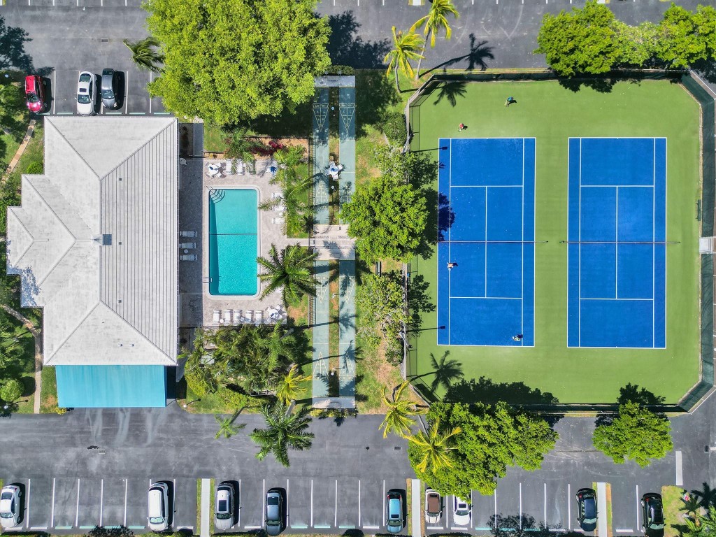 6249 Bay Club #4, Fort Lauderdale FL 33308