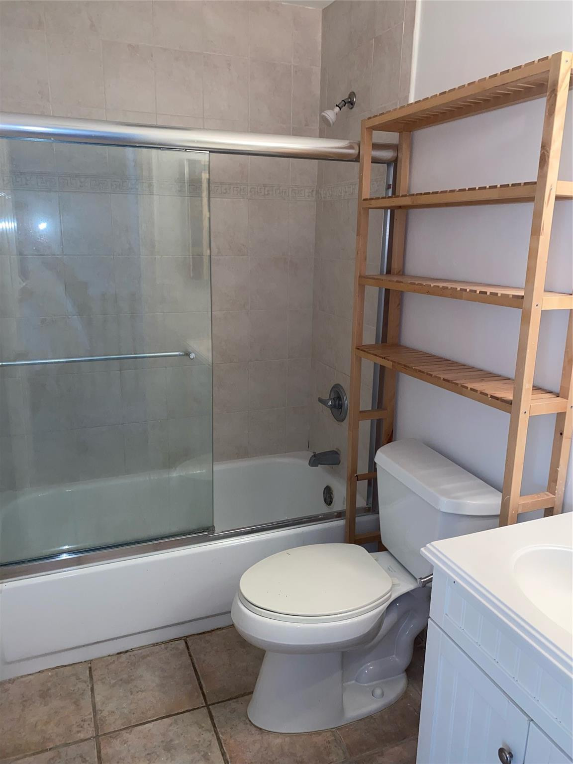 5201 NE 14th #3, Fort Lauderdale FL 33334