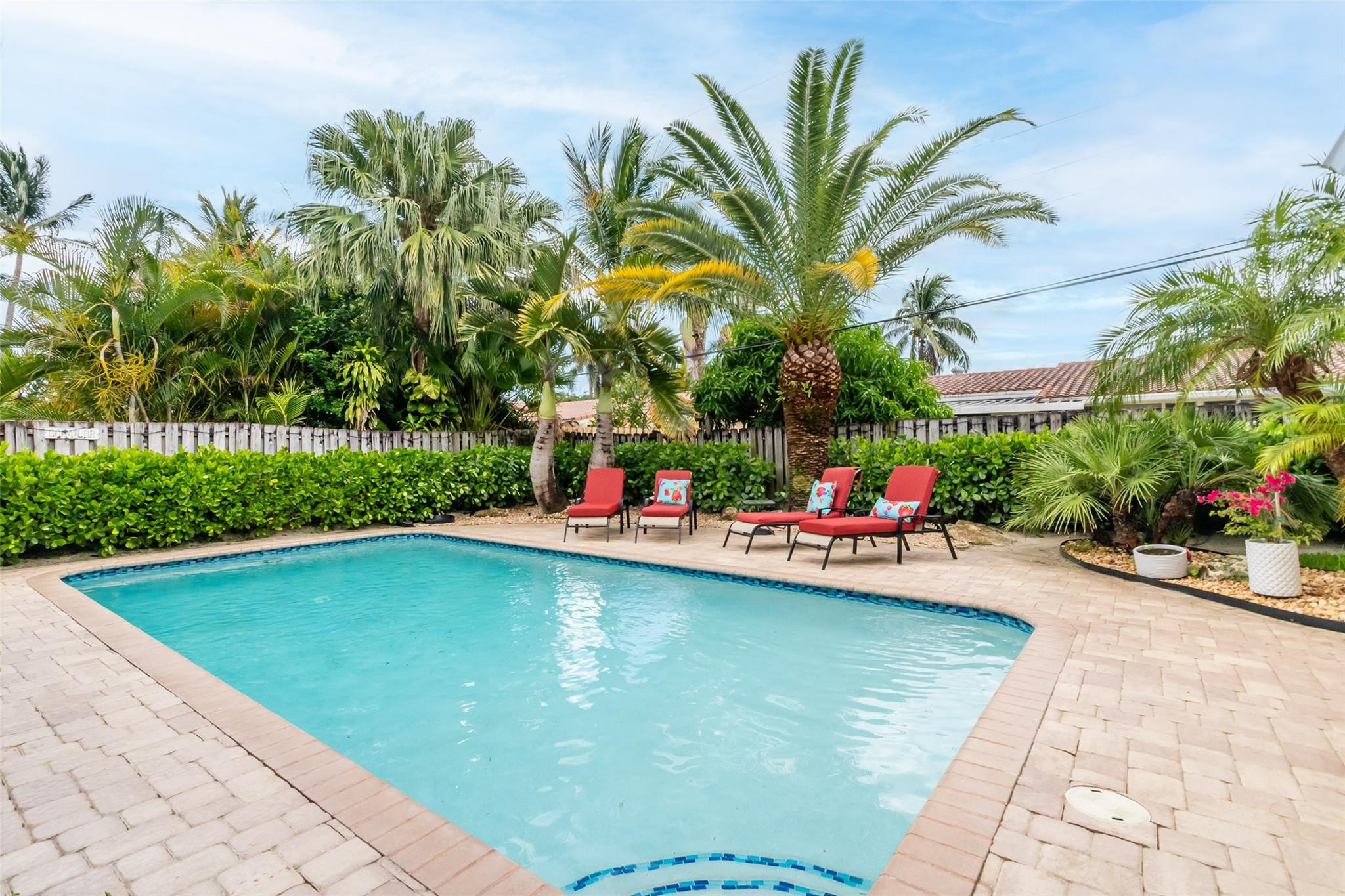 2750 SE 4th, Pompano Beach FL 33062