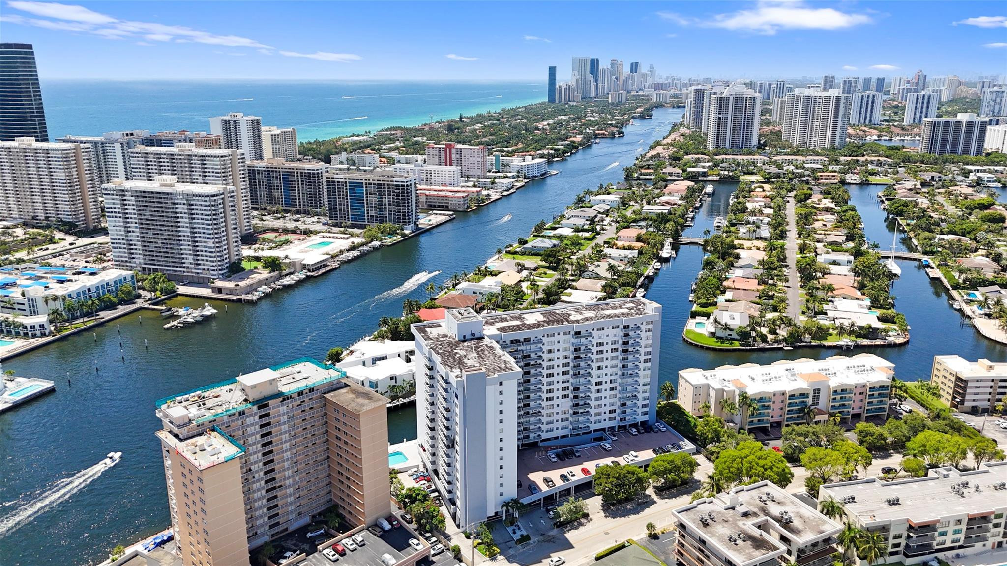137 Golden Isles #706, Hallandale Beach FL 33009