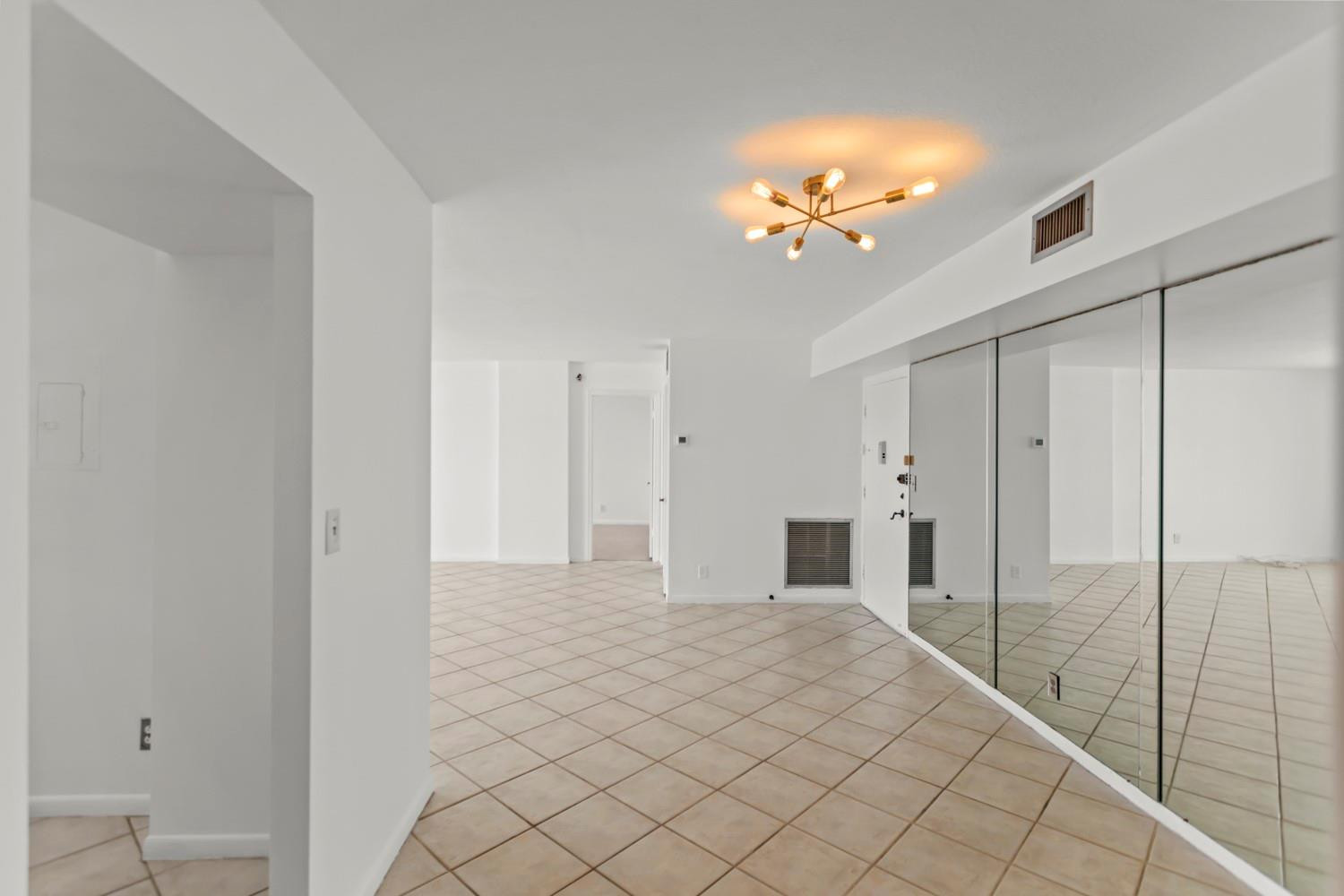 137 Golden Isles #706, Hallandale Beach FL 33009