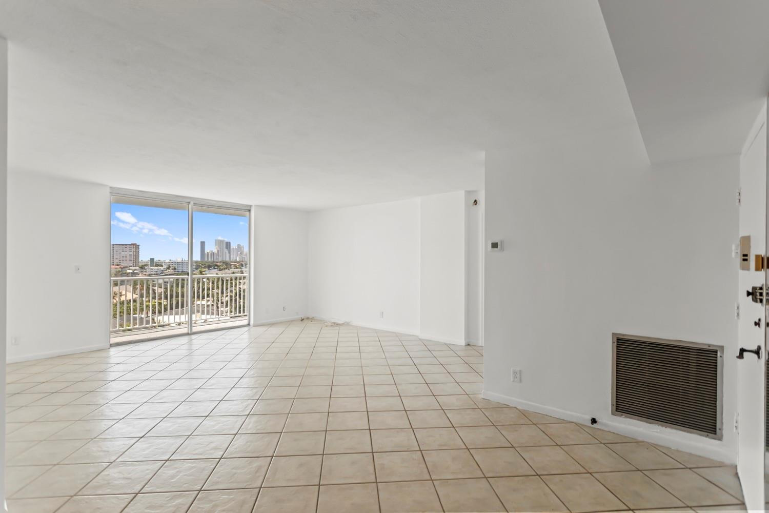 137 Golden Isles #706, Hallandale Beach FL 33009
