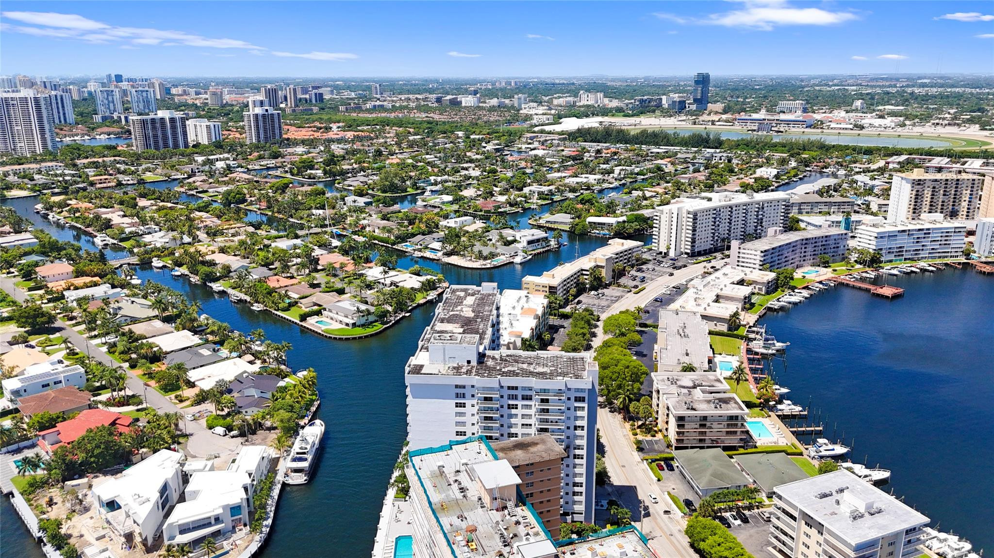 137 Golden Isles #706, Hallandale Beach FL 33009