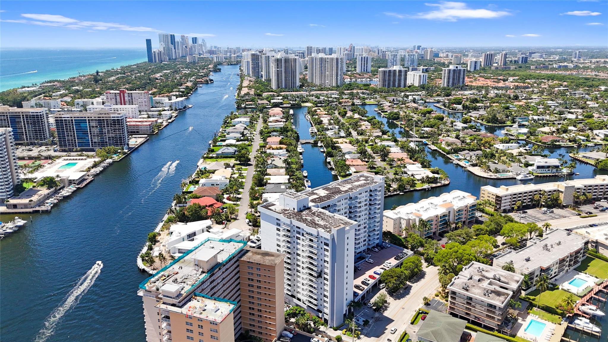 137 Golden Isles #706, Hallandale Beach FL 33009