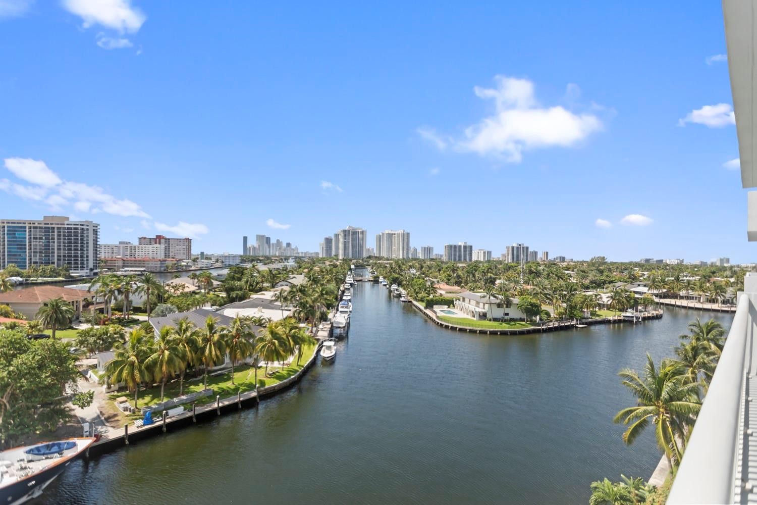 137 Golden Isles #706, Hallandale Beach FL 33009