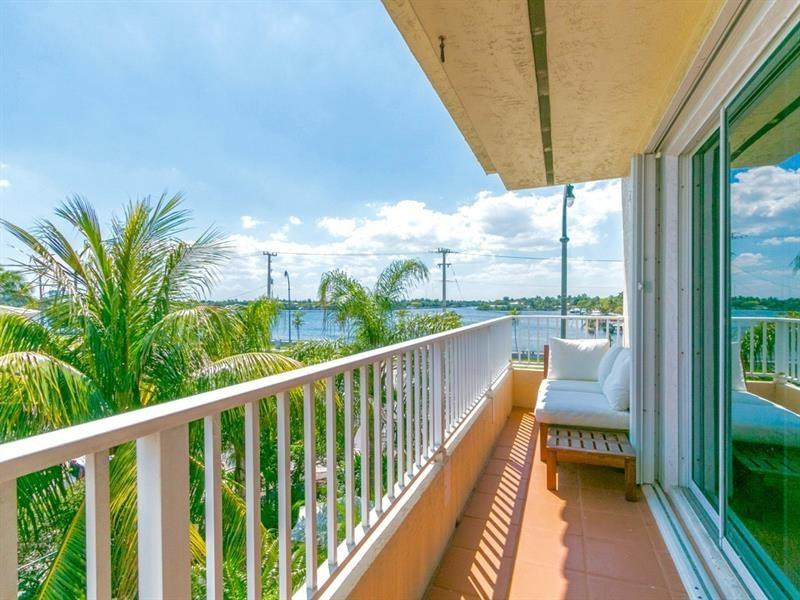 355 Virginia #1, Hollywood FL 33019