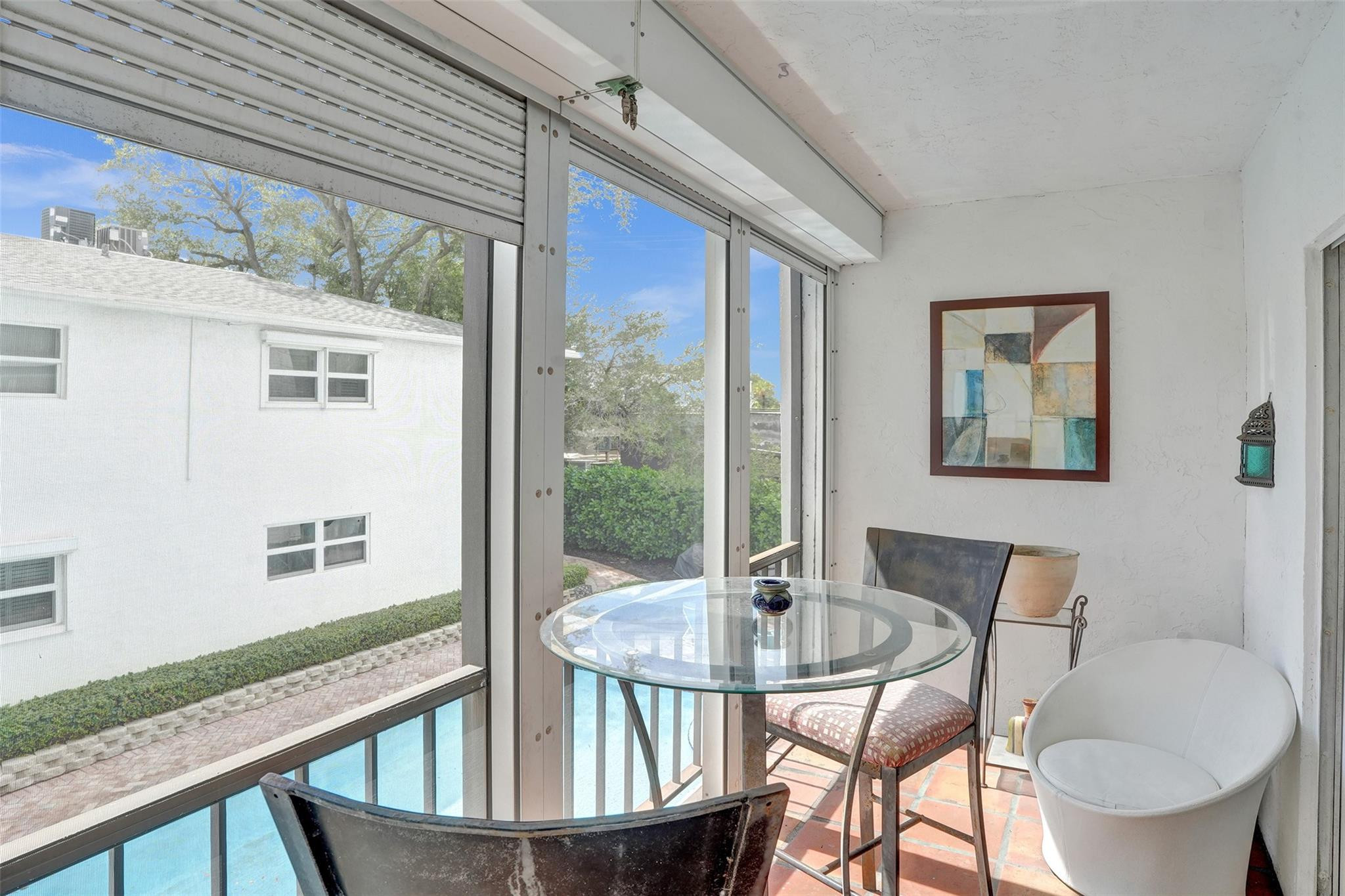 1212 SE 2nd #201, Fort Lauderdale FL 33301