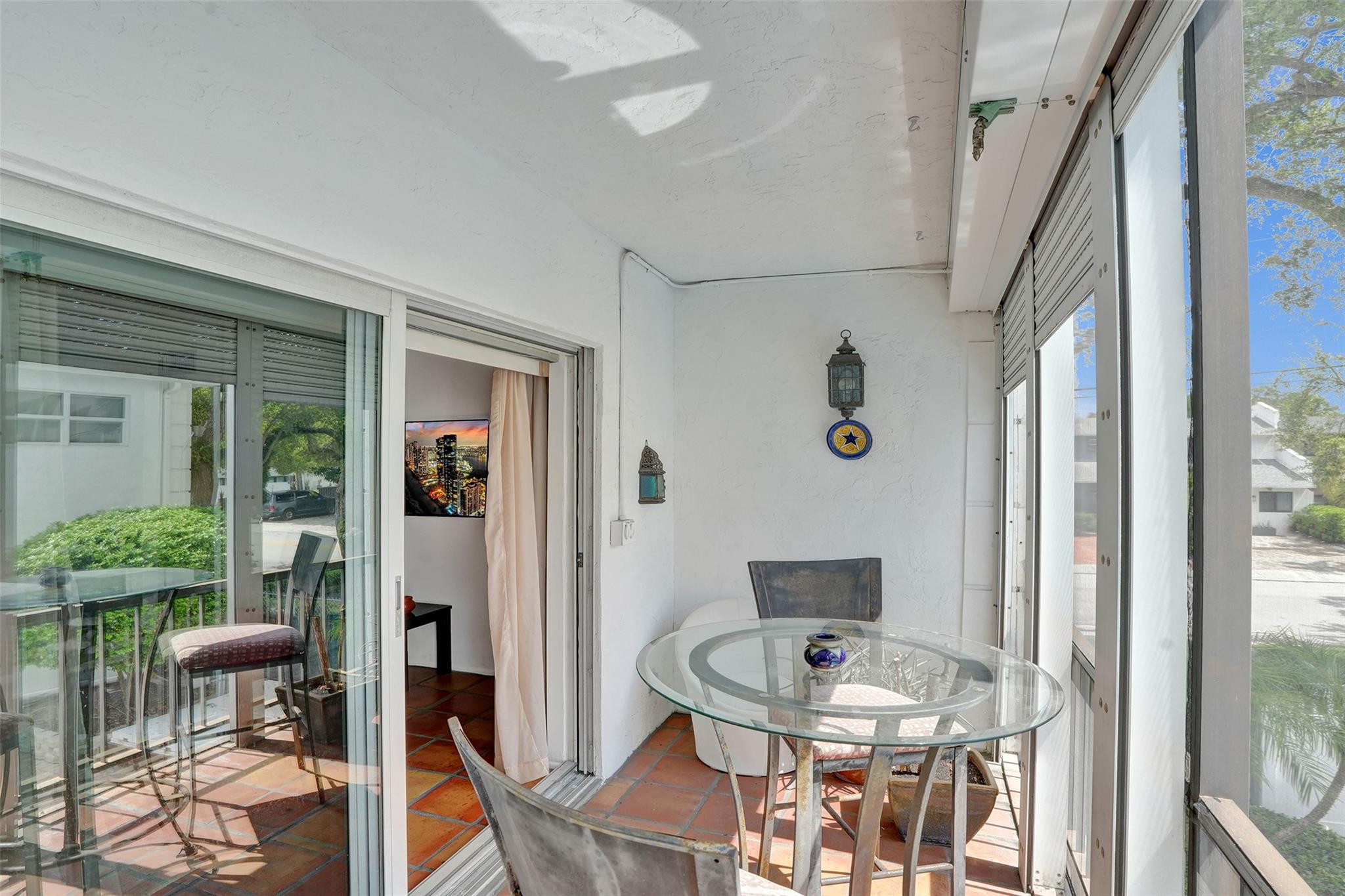 1212 SE 2nd #201, Fort Lauderdale FL 33301