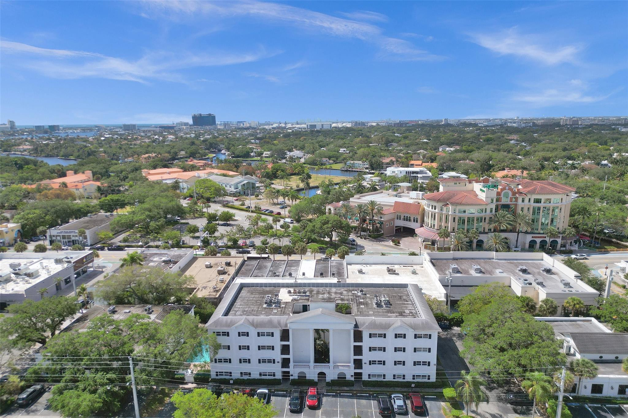 1212 SE 2nd #201, Fort Lauderdale FL 33301