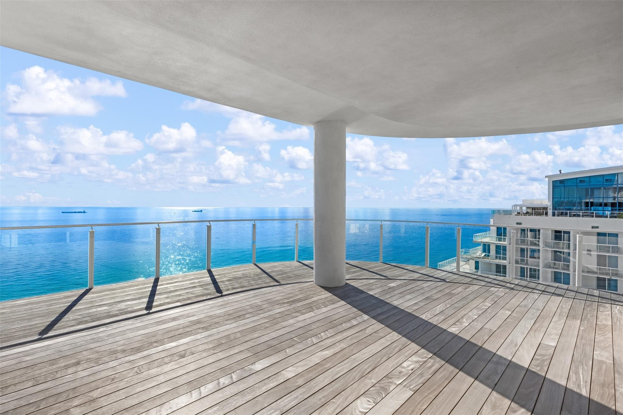 525 N Fort Lauderdale Beach #2201, Fort Lauderdale FL 33304