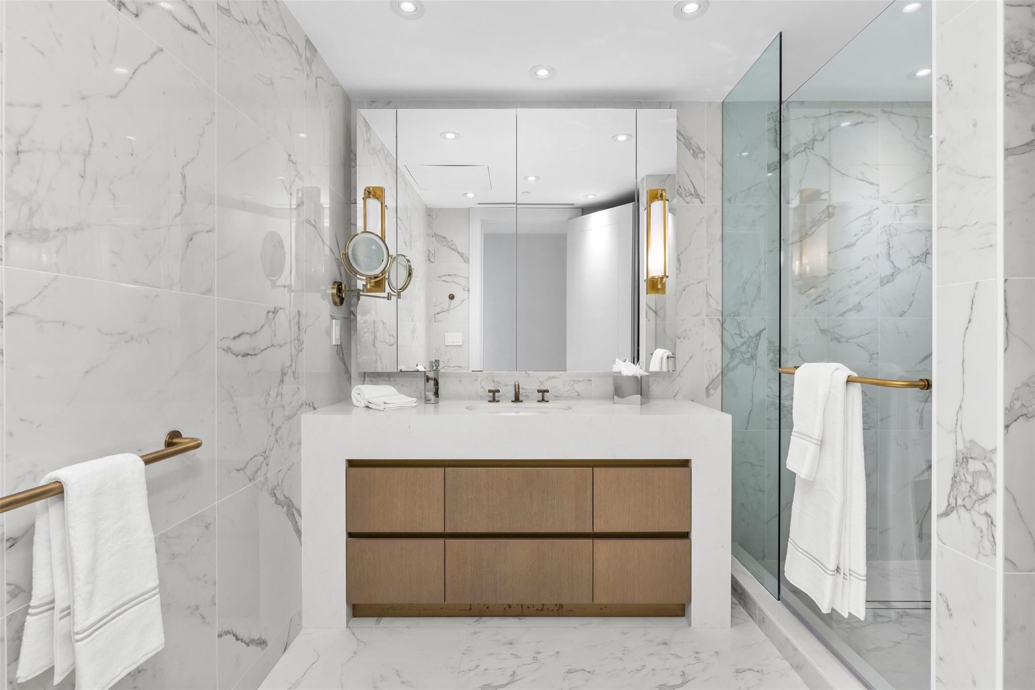 525 N Fort Lauderdale Beach #2201, Fort Lauderdale FL 33304