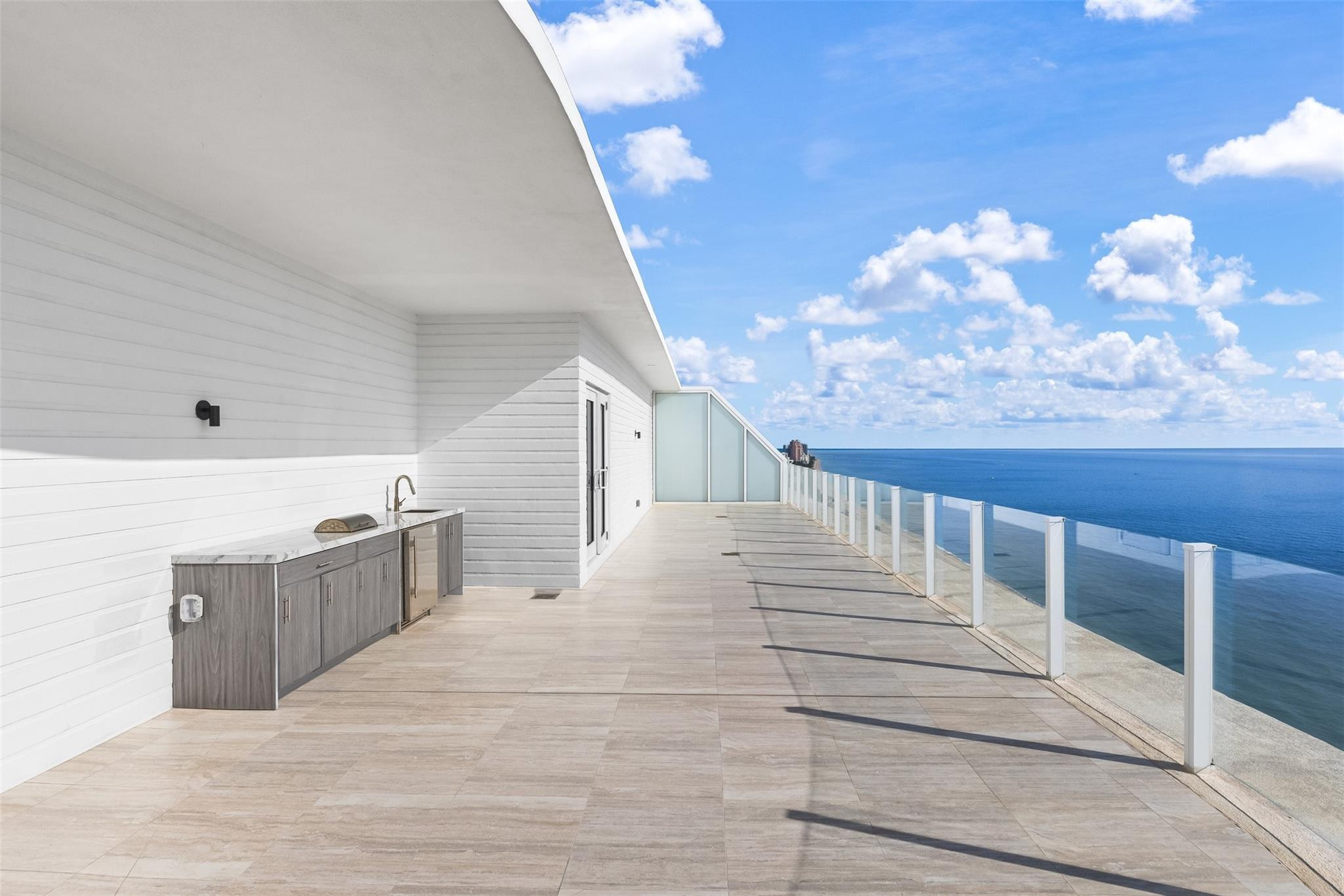 525 N Fort Lauderdale Beach #2201, Fort Lauderdale FL 33304