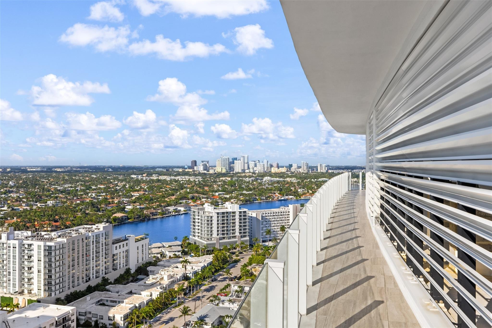 525 N Fort Lauderdale Beach #2201, Fort Lauderdale FL 33304