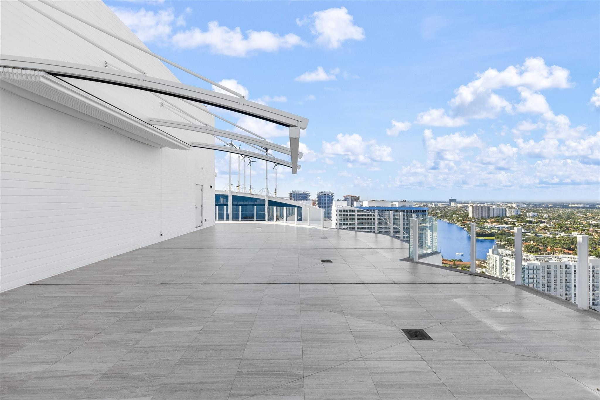 525 N Fort Lauderdale Beach #2201, Fort Lauderdale FL 33304