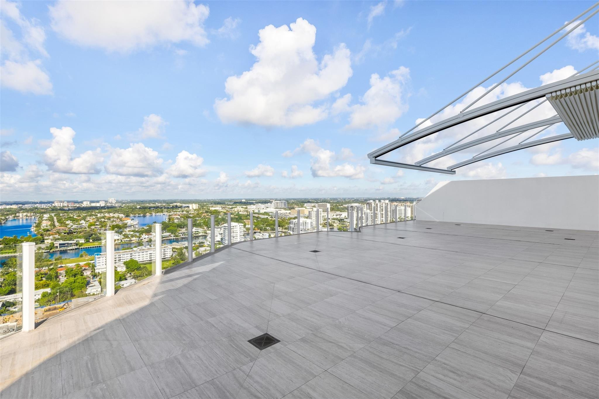 525 N Fort Lauderdale Beach #2201, Fort Lauderdale FL 33304