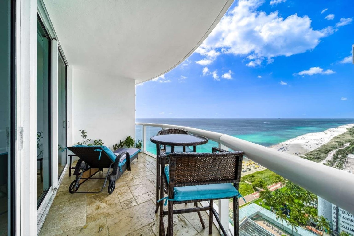 6365 Collins #2406, Miami Beach FL 33141