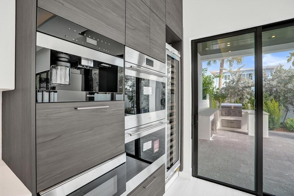 4524 Seagrape #2 South, Lauderdale By The Sea FL 33308