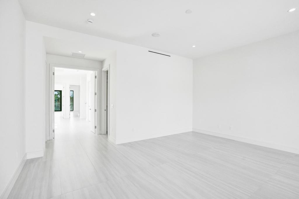 4524 Seagrape #2 South, Lauderdale By The Sea FL 33308