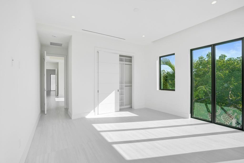4524 Seagrape #2 South, Lauderdale By The Sea FL 33308