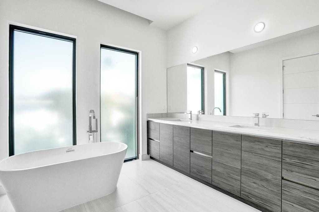 4524 Seagrape #2 South, Lauderdale By The Sea FL 33308