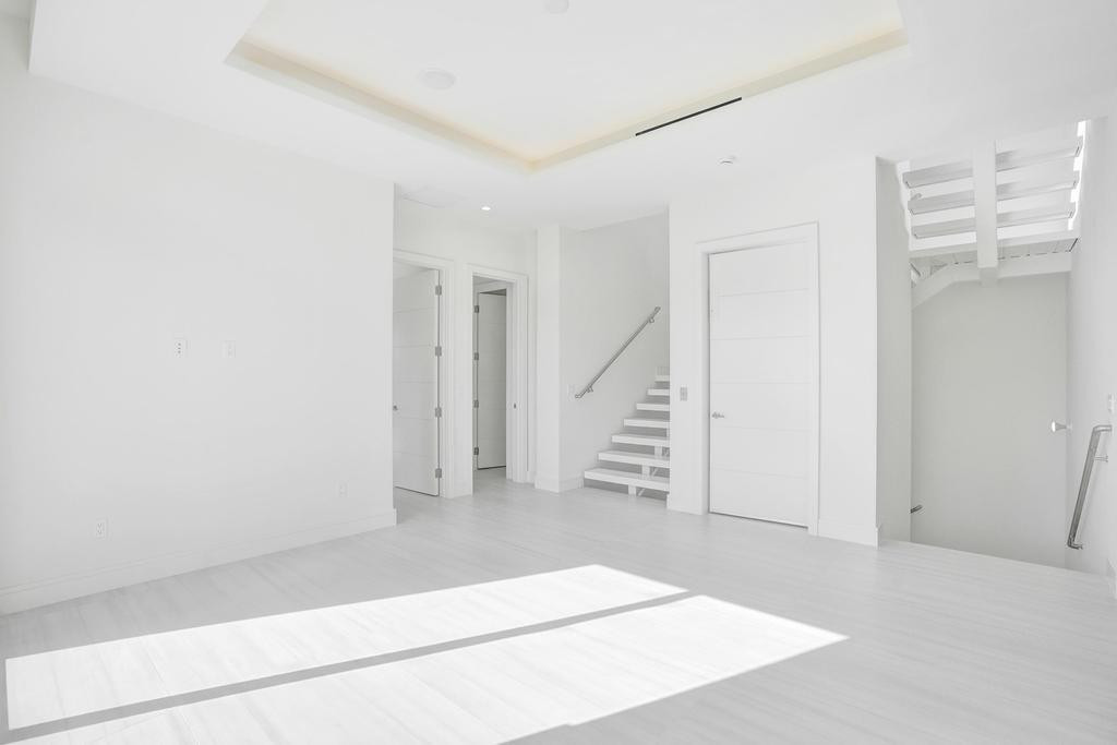 4524 Seagrape #2 South, Lauderdale By The Sea FL 33308